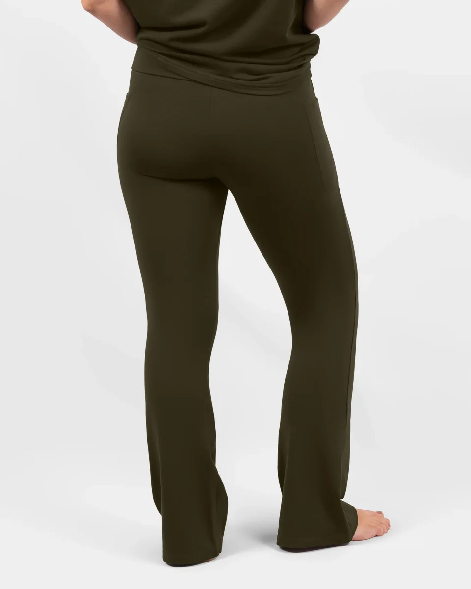 Maya Deep Olive Flared Leggings - Short - Bild 3