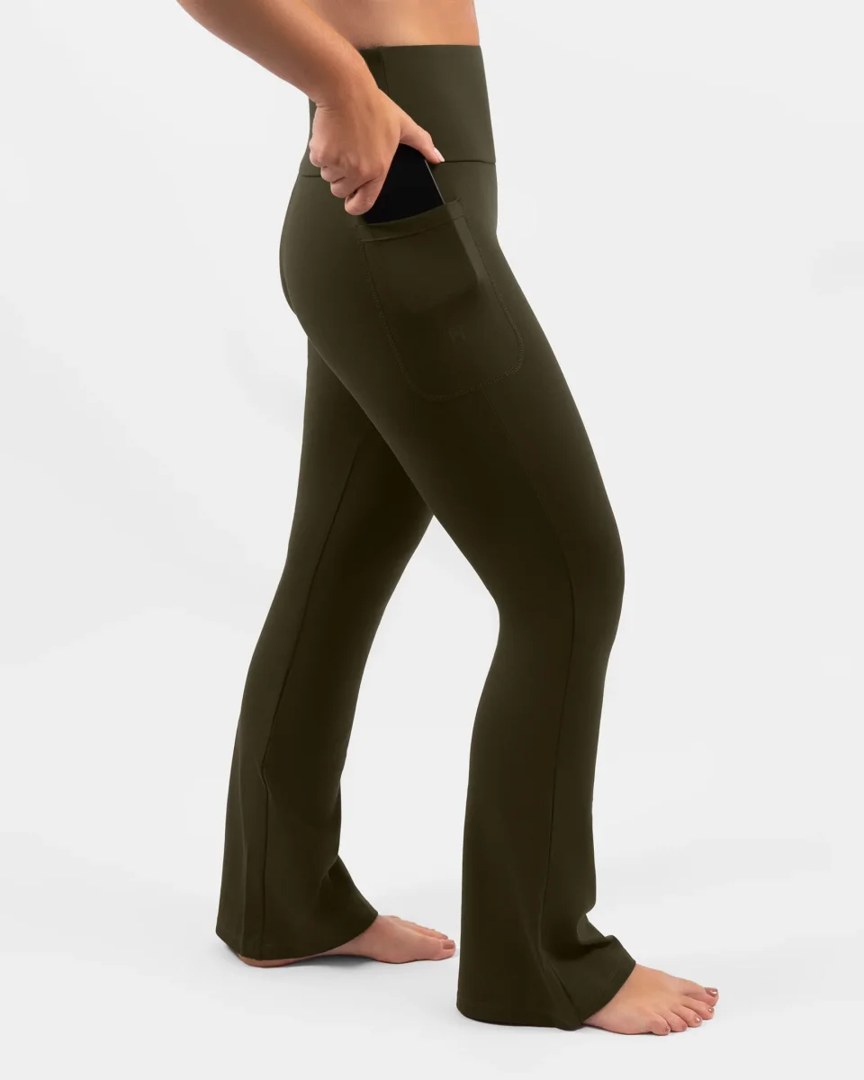 Maya Deep Olive Flared Leggings - Short - Bild 6